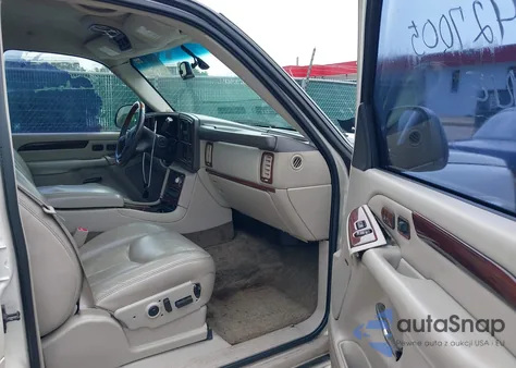 2003 Cadillac Escalade from USA, damaged, VIN MVIN319038IND